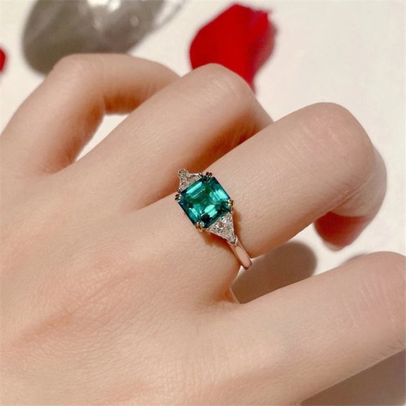 Emerald Ring, Green Stone Ring, Promise Ring, Birthstone Ring, Bling Ring - Picture 6 of 7